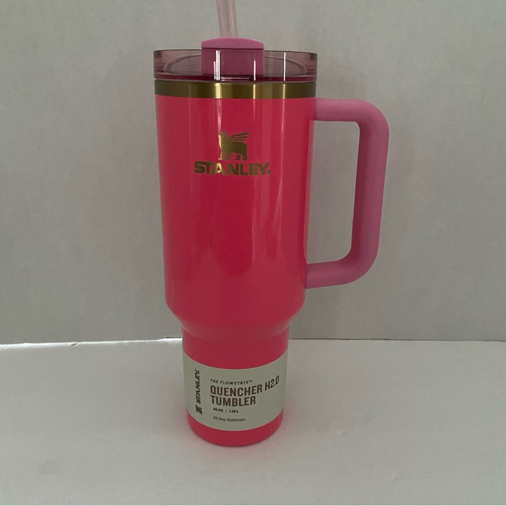 STANLEY Adventure Quencher H2.0 40 oz Tumbler Pink Parade New In Box